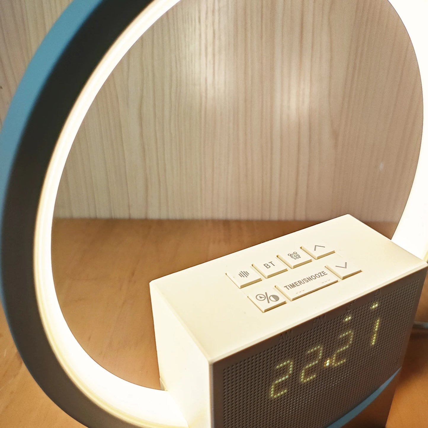 Sunrise Alarm Clock White Noise Sound Machine Snooze Digital Alarm Clock Gradual Wake Up Light Bedroom Decor Gifts for Women